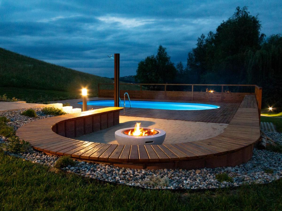 Naturasort Holiday Houses Pesnica pri Mariboru Buitenkant foto