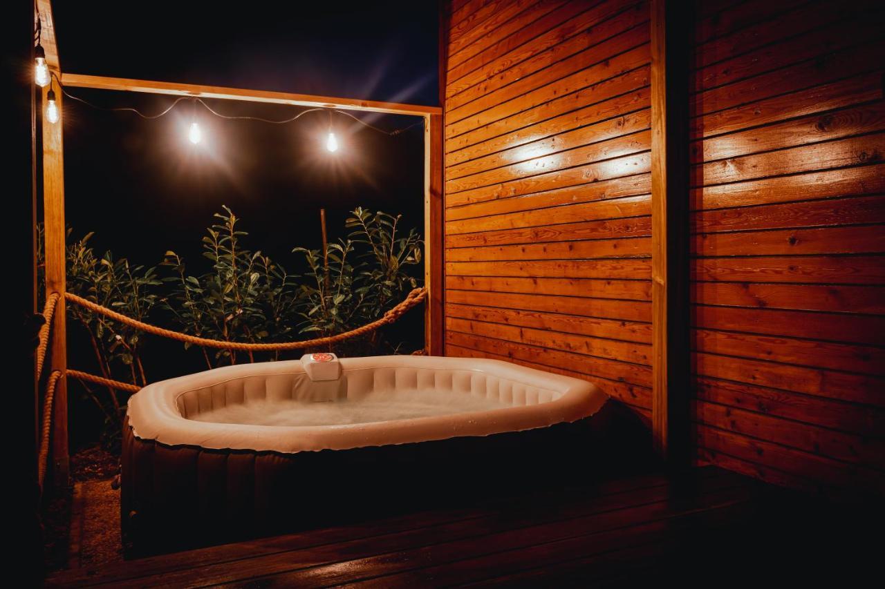 Naturasort Holiday Houses Pesnica pri Mariboru Buitenkant foto