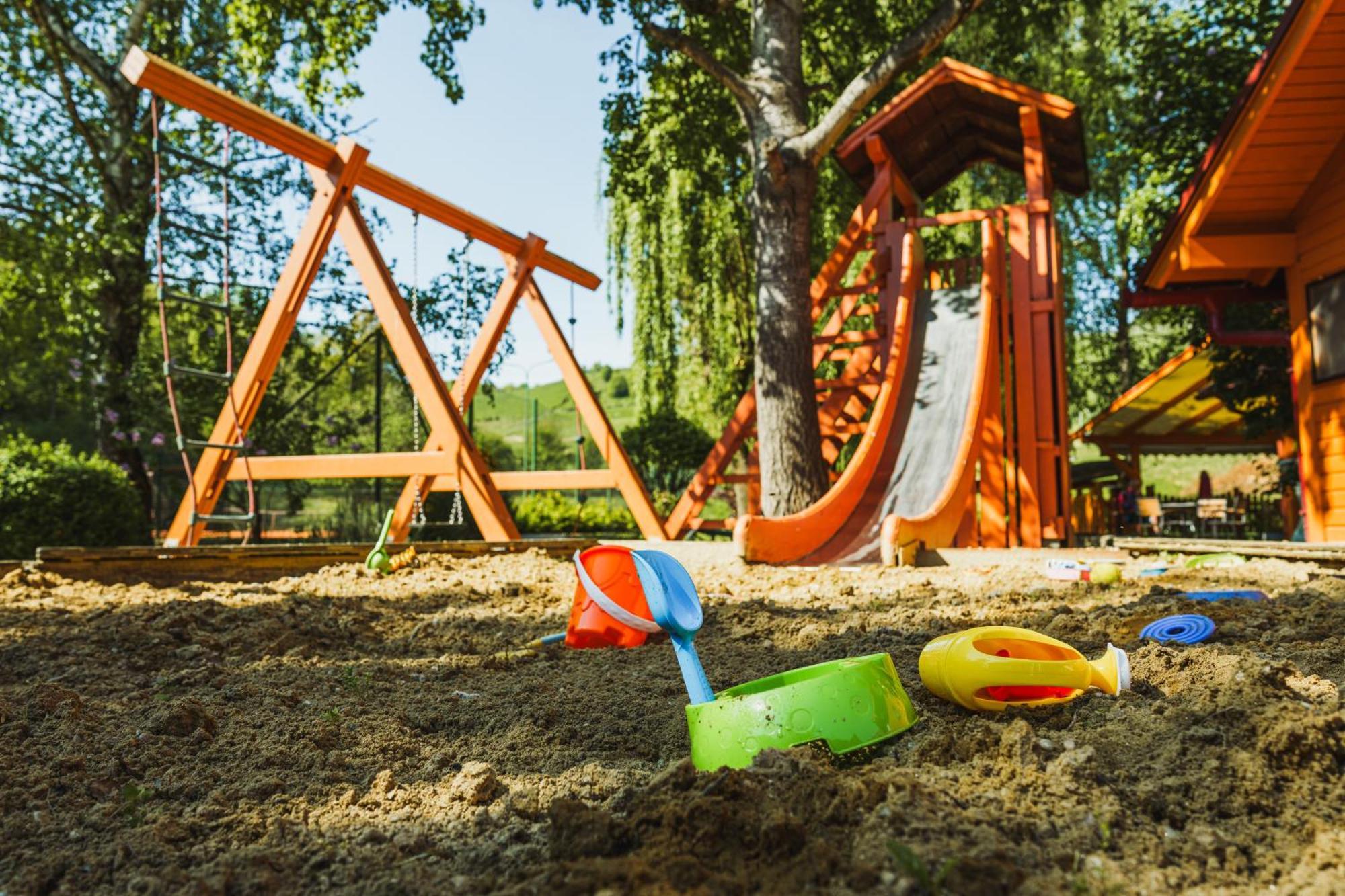 Naturasort Holiday Houses Pesnica pri Mariboru Buitenkant foto