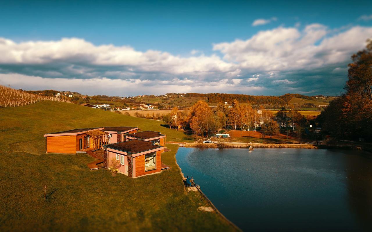 Naturasort Holiday Houses Pesnica pri Mariboru Buitenkant foto
